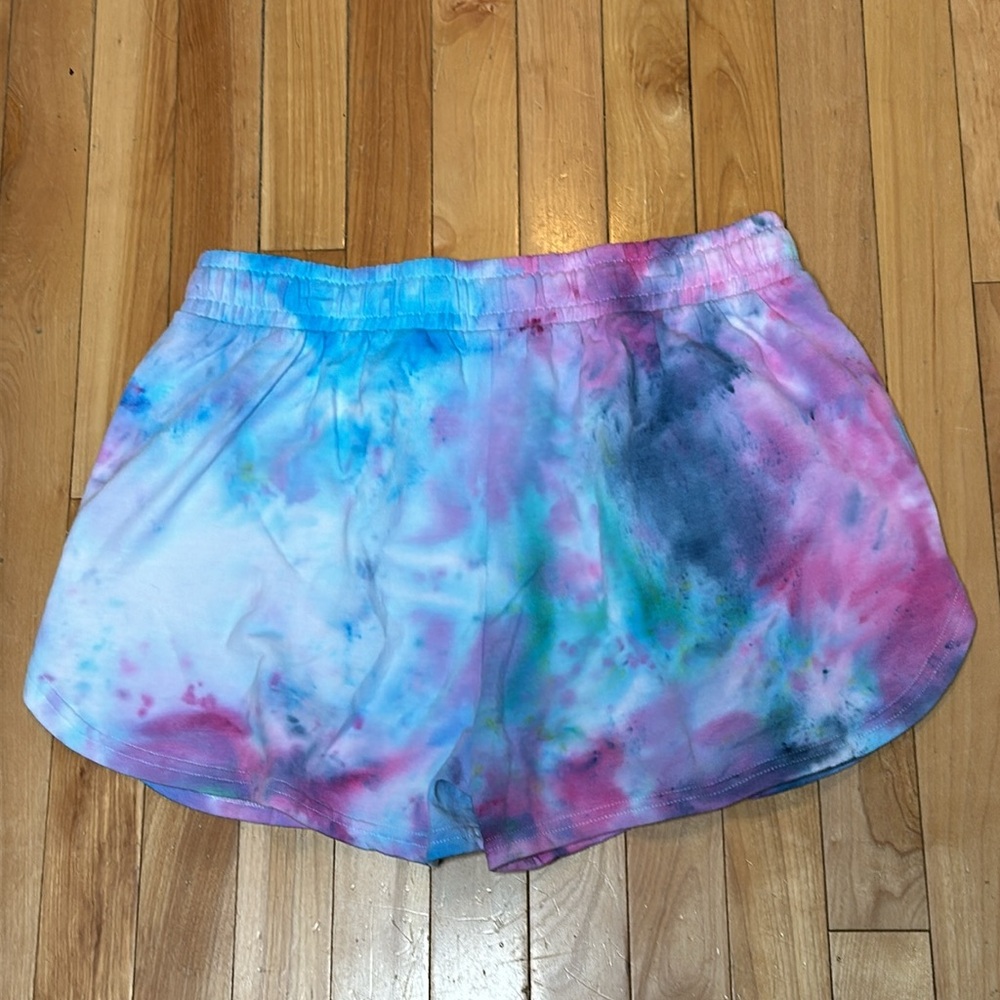 Tye dye cottonn candy shorts - Picture 2 of 4